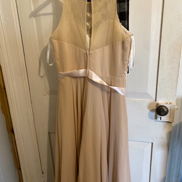 Bridesmaid / Prom Dress - Picture 2 of 2